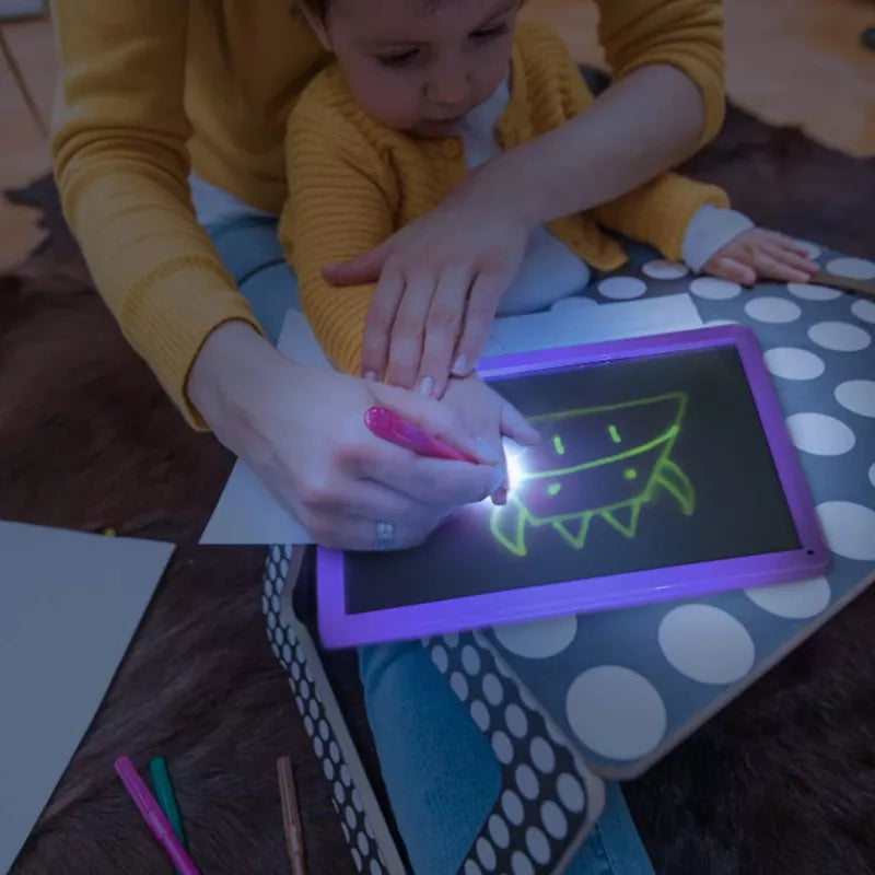 🌟Magic LED Light Drawing Pad - Release the Creativity of Children!☀